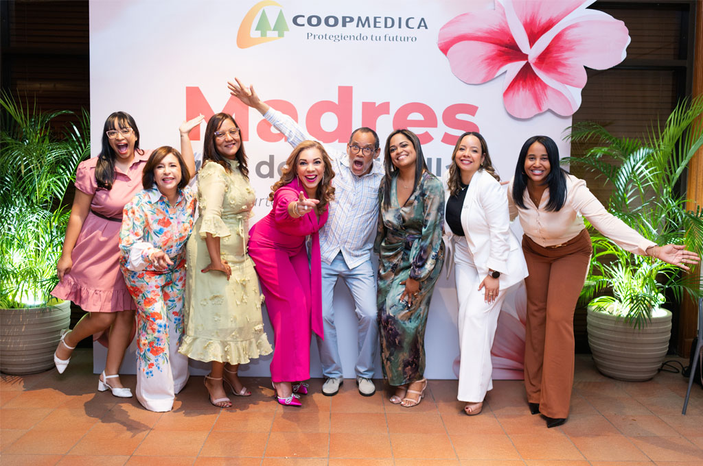 Conferencia Madres que dejan huellas: El arte de servir con amor
