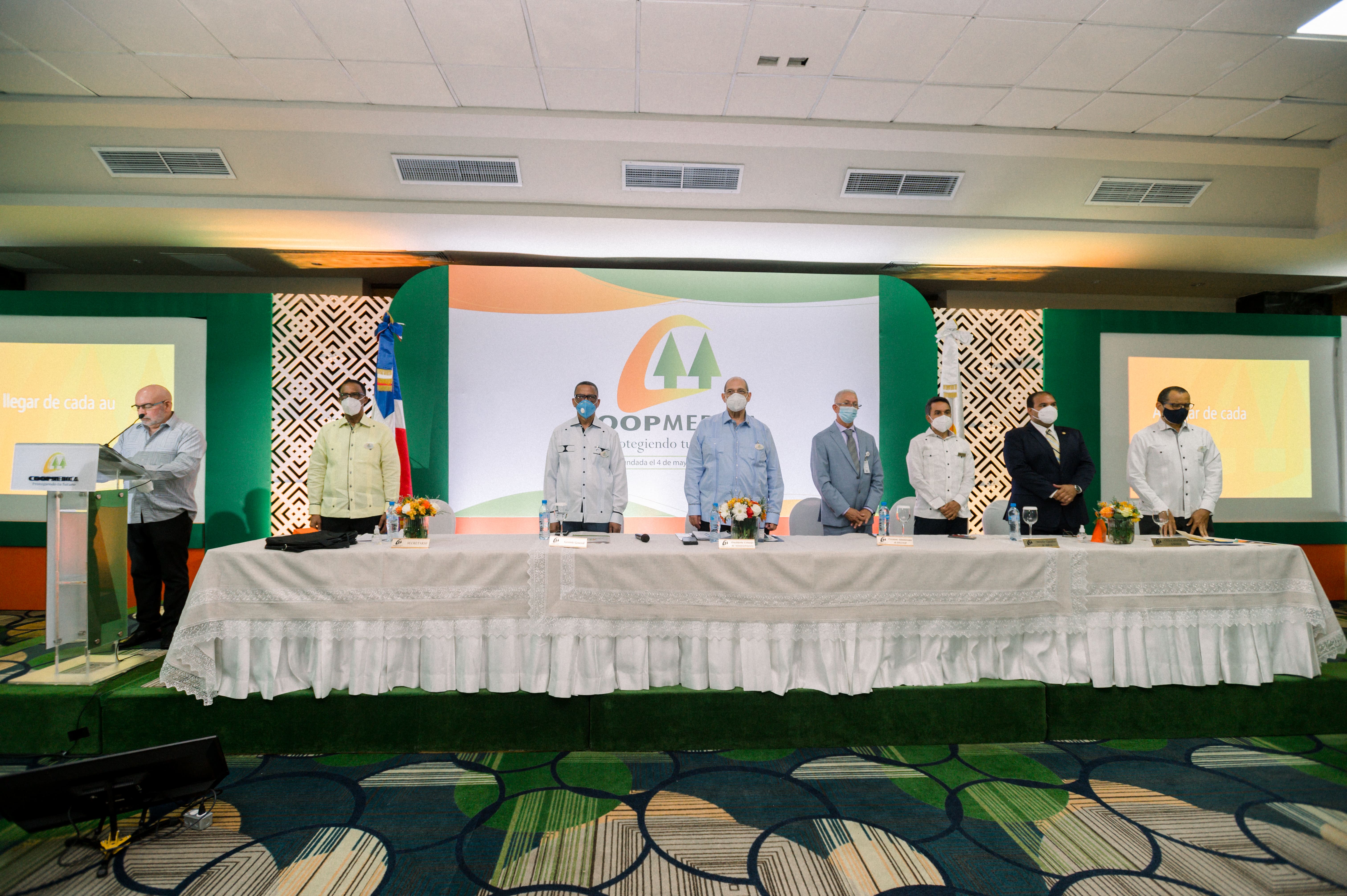Presidente de Coopmedica destaca grandes beneficios del cooperativismo